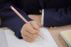 なぜ、ひとコマ90分授業なの?
